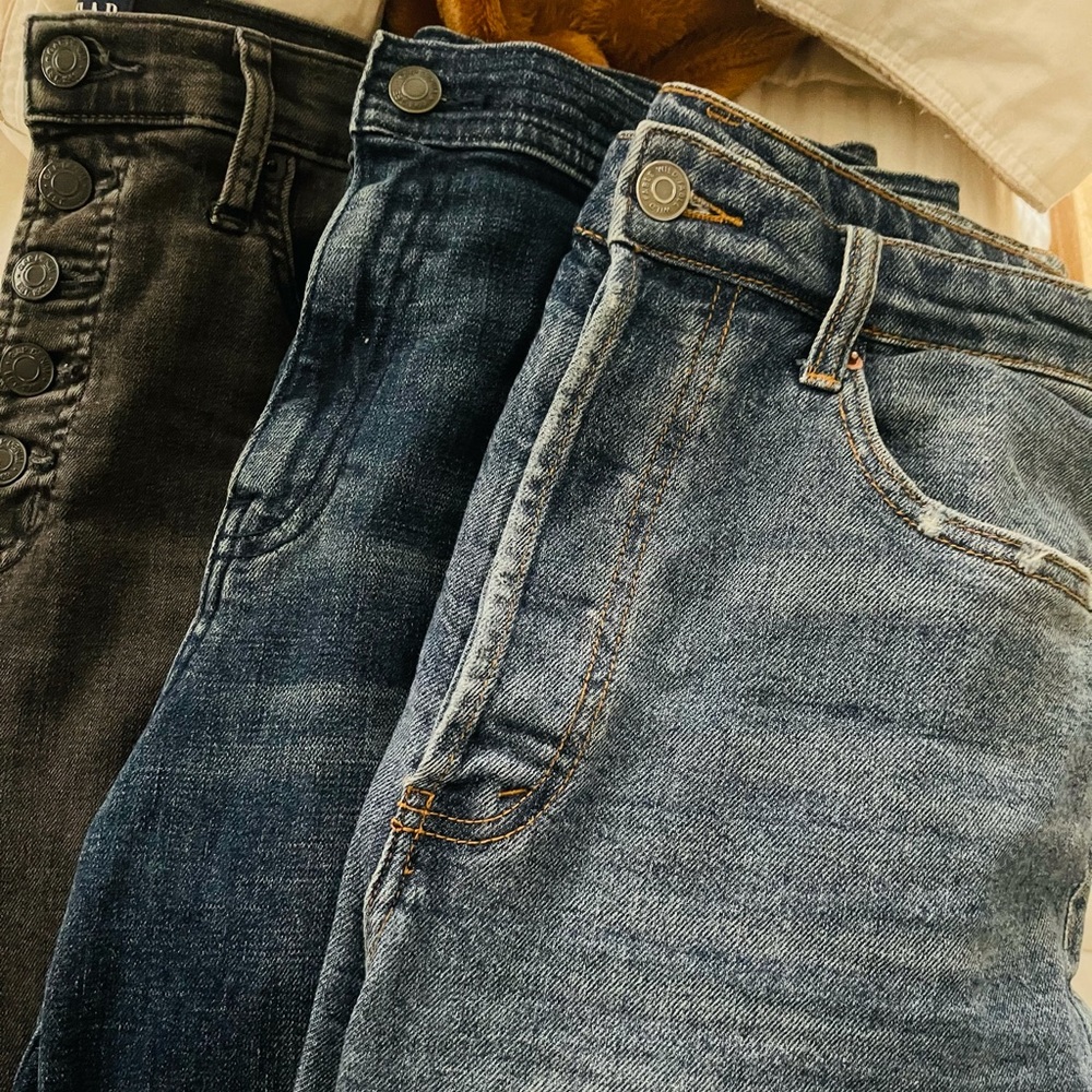 Jean bundle.